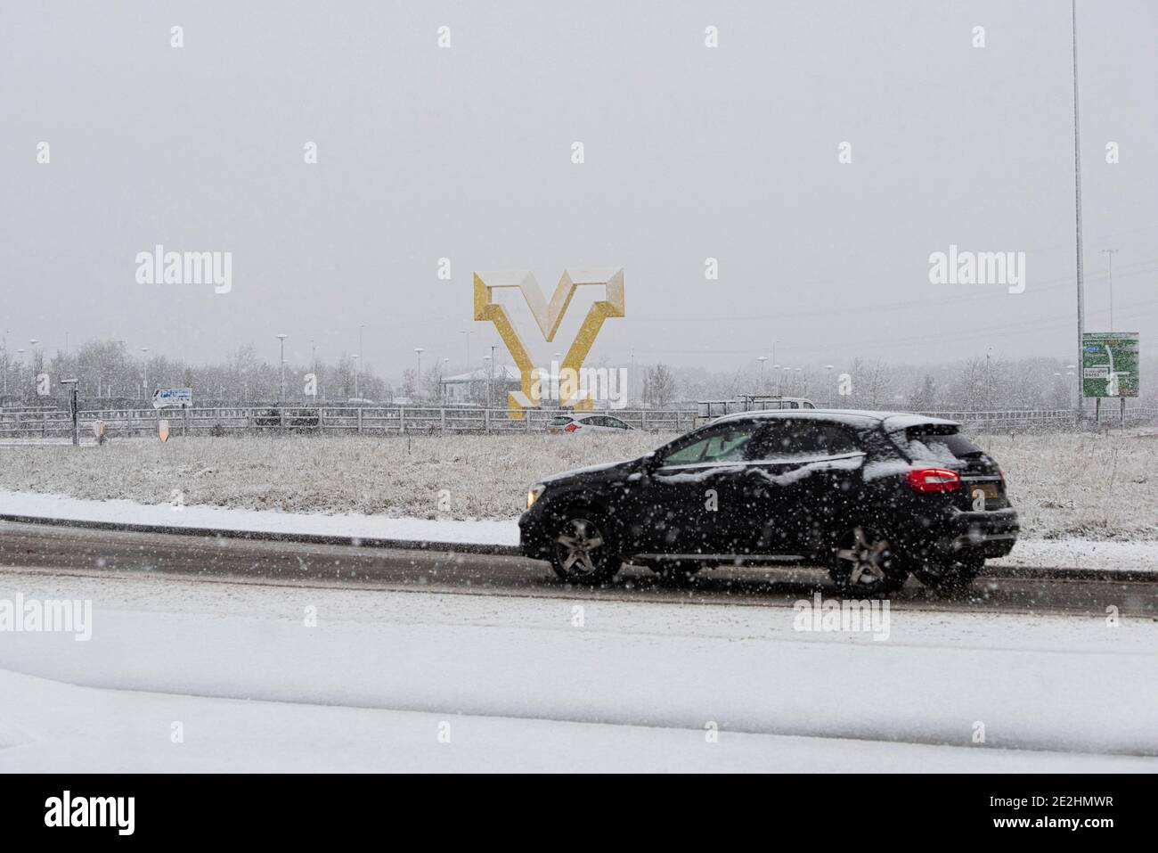 Météo au Royaume-Uni : Doncaster, Yorkshire du Sud - 14 janvier 2021 - la neige provoque une distraction sur la A683 Great North Road. Crédit : Michael Jamison/Alamy Live News Banque D'Images