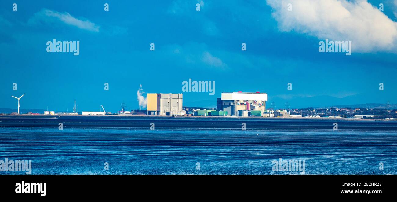 Heysham Power station vue de Fleetwood à travers la baie de Morecambe Banque D'Images