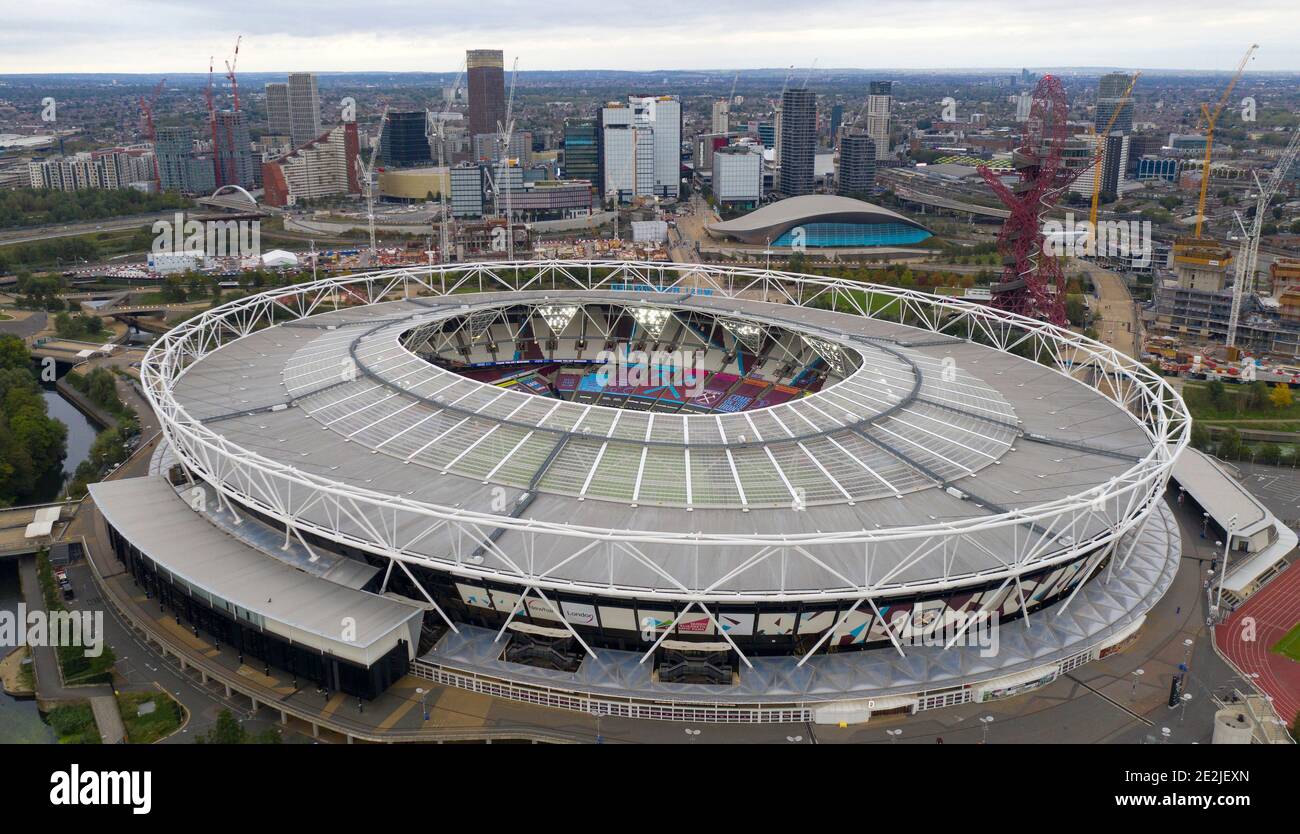 Une vue aérienne du stade de Londres, stade de la maison de West Ham United Copyright 2020 © Sam Bagnall Banque D'Images