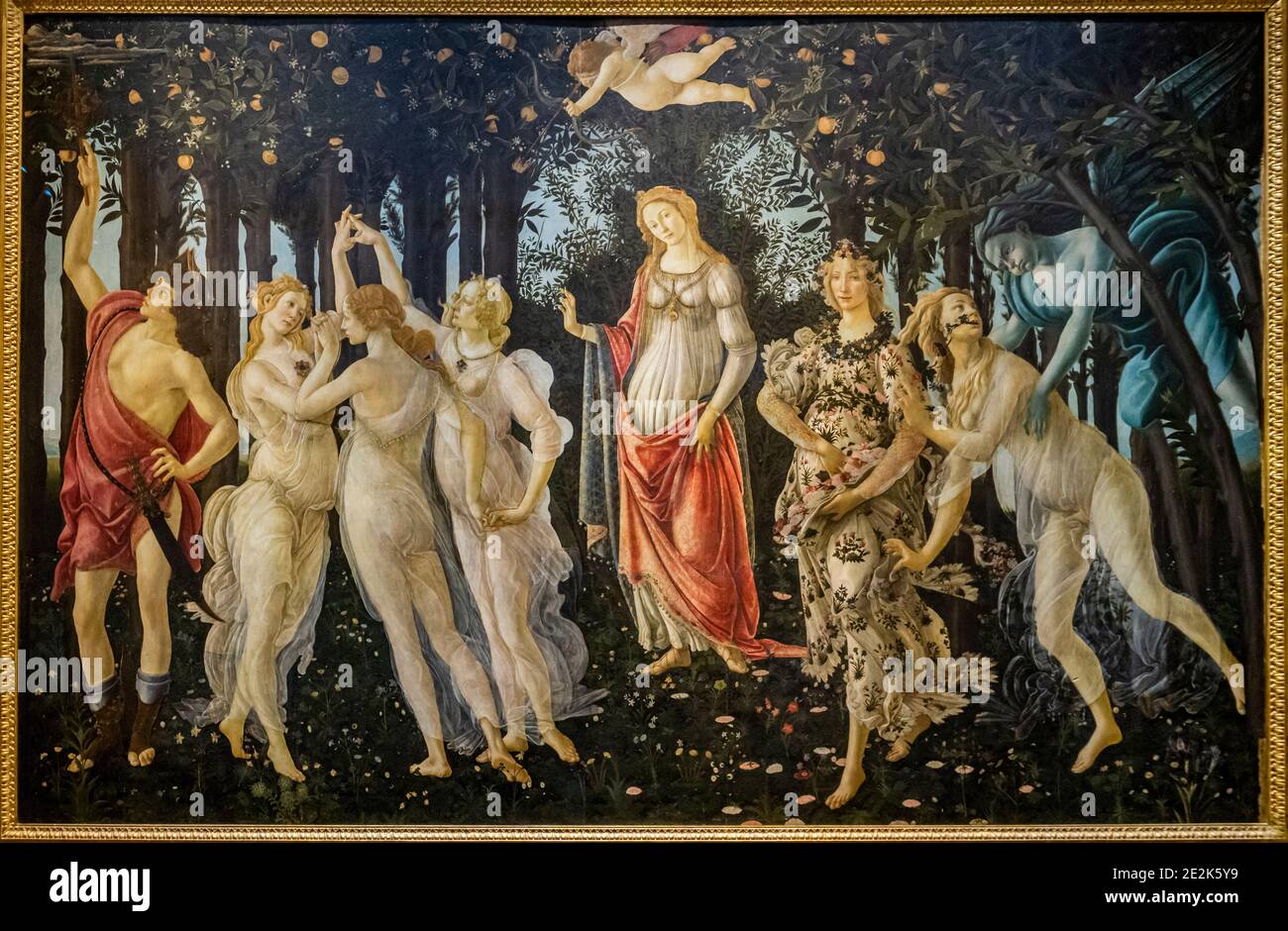 Printemps de peinture par Sandro Botticelli dans la galerie Uffizi à Florence, Italie. C'est l'un des musées les plus visités Banque D'Images