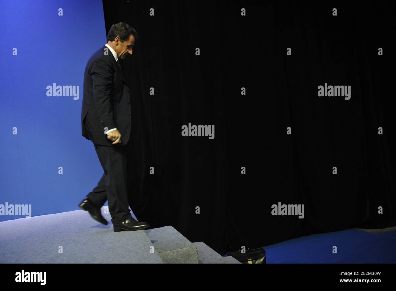 Le Président Nicolas Sarkozy remet ses vœux du nouvel an aux territoires français d'outre-mer le 19 janvier 2010 à Saint-Denis sur les îles de la Réunion, dans le cadre d'un voyage officiel de deux jours dans l'océan Indien. Photo par Elodie Gregoire/ABACAPRESS.COM Banque D'Images