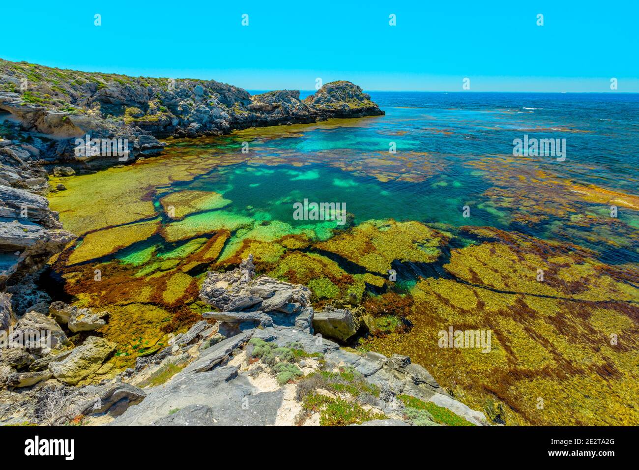 Rottnest Island, Australie occidentale. Vue panoramique depuis roks sur la mer turquoise de Jeannies Lookout à Rottnest Island, Perth, Australie occidentale. Banque D'Images
