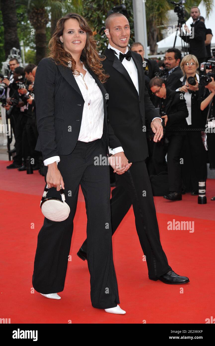 Frederick Bousquet Laure Manaudou Photos Laure Manaudou et son petit ami Frederick Bousquet arrivent à la projection  de 'la Princesse de Montpensier' présentée en compétition lors du 63e  Festival de Cannes, dans le sud de la France,