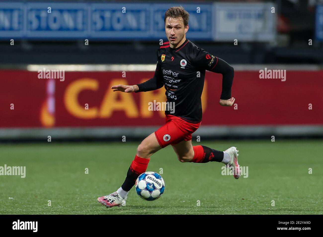 ROTTERDAM, PAYS-BAS - JANVIER 15 : Reuven Niemeijer d'Excelsior pendant le match néerlandais de Keukenkampioendivision entre Excelsior et FC Eindhoven à Banque D'Images