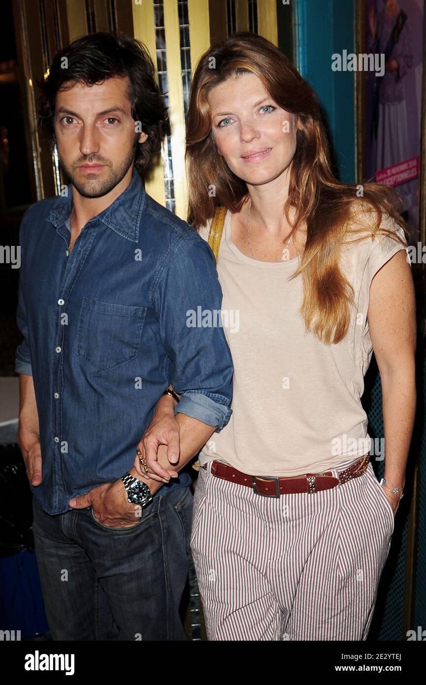 Gwendoline Hamon et Frederic Diefenthal assistent à la 20e réunion du Théâtre Privee qui s'est tenue au Théâtre des Folies Bergère à Paris, en France, le 29 juin 2010. Photo de Nicolas Briquet/ABACAPRESS.COM Banque D'Images