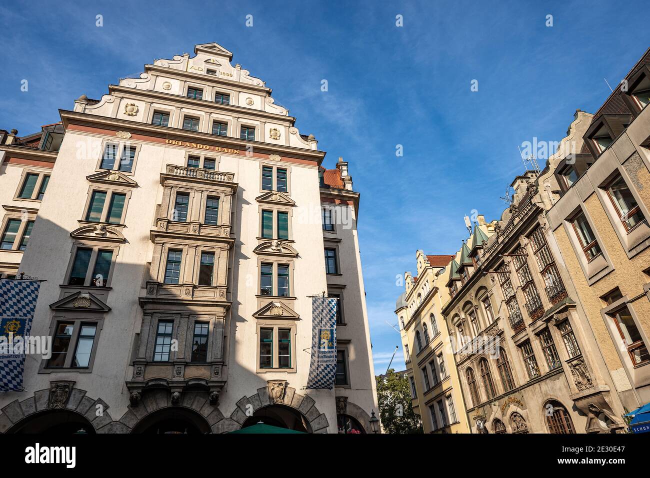 L'Orlando Haus am Platzl, bâtiment historique et brasserie du centre-ville de Munich, tire son nom d'Orlando di Lasso, célèbre compositeur. Banque D'Images