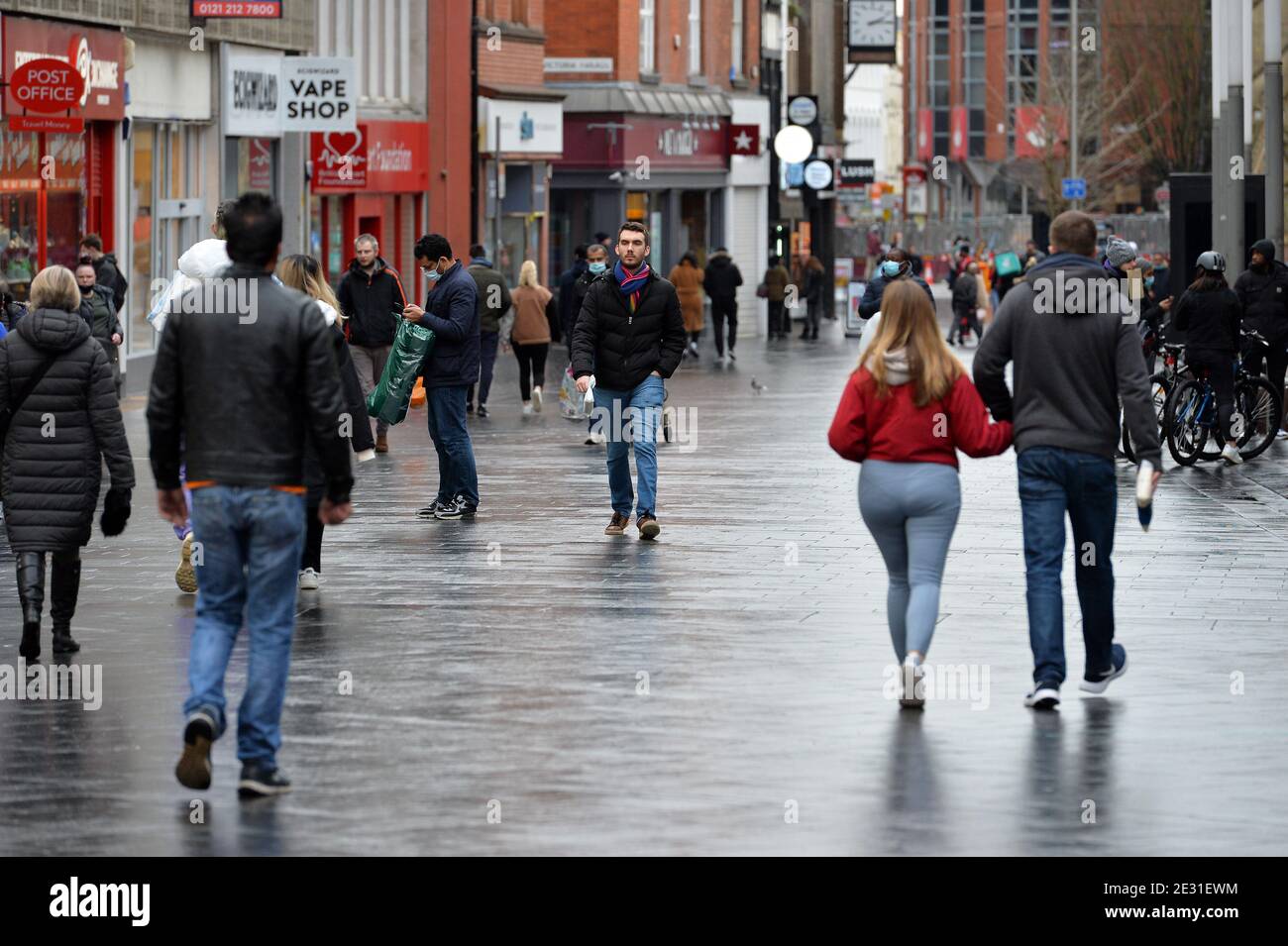 Leicester, Leicestershire, Royaume-Uni 16 janvier 2021. ROYAUME-UNI. Rues animées du centre-ville de Leicester pendant le troisième éclusage du coronavirus. Alex Hannam/Alamy Live News Banque D'Images