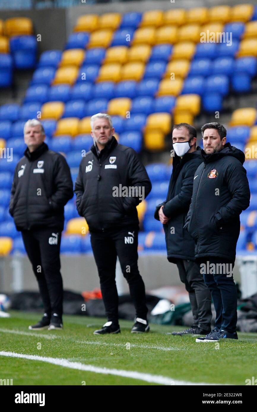 Wimbledon, Royaume-Uni. 16 janvier 2021. Le Manager de Sunderland, Lee Johnson, lors du match à huis clos de la Sky Bet League 1 entre AFC Wimbledon et Sunderland à Plough Lane, Wimbledon, Angleterre, le 16 janvier 2021. Photo de Carlton Myrie/Prime Media Images. Crédit : Prime Media Images/Alamy Live News Banque D'Images