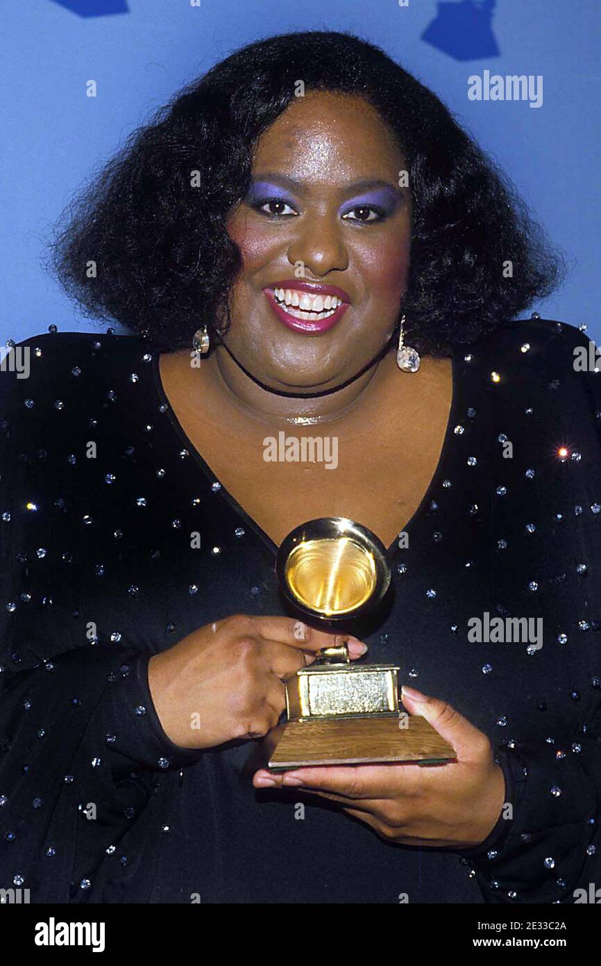 Jennifer Holliday au Grammy Awards 1986 crédit: Ralph Dominguez/MediaPunch Banque D'Images