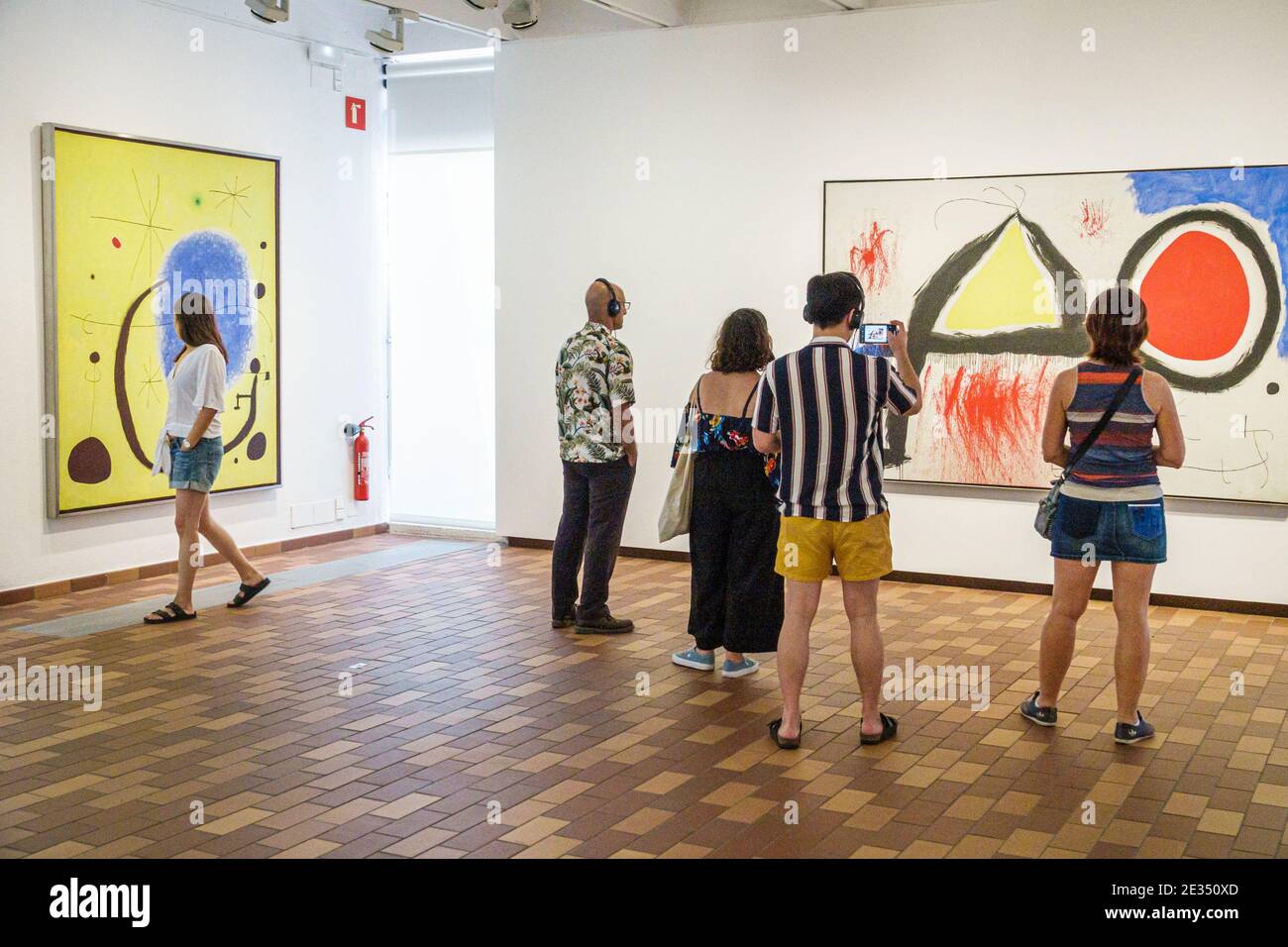 Espagne Barcelone hispanique Catalogne Catalogne Catalunya Parc de Montjuic Fundacio Joan Fondation Miro Musée d'art contemporain intérieur galerie exposition pa Banque D'Images