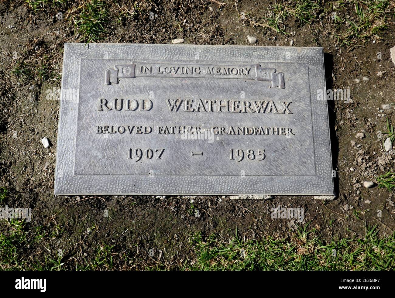 North Hollywood, Californie, États-Unis 15 janvier 2021 UNE vue générale de l'atmosphère de la tombe de l'acteur Rudd Weatherwax le 15 janvier 2021 au parc Valhalla Memorial Park à North Hollywood, Californie, États-Unis. Photo par Barry King/Alay stock photo Banque D'Images