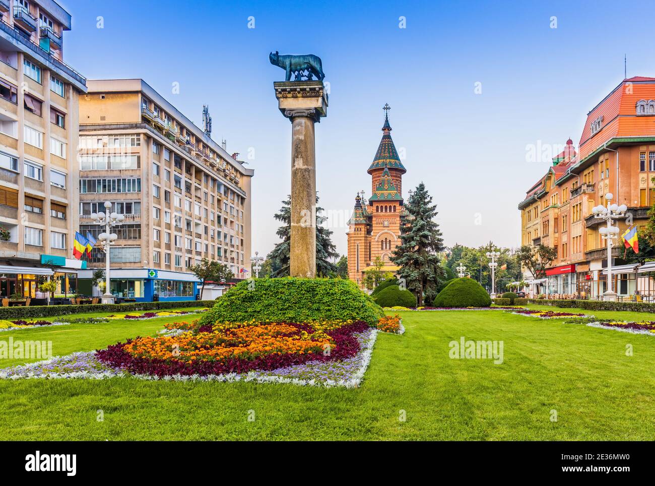 Timisoara, Roumanie. Le centre historique de Timisoara, avec la cathédrale métropolitaine. Banque D'Images