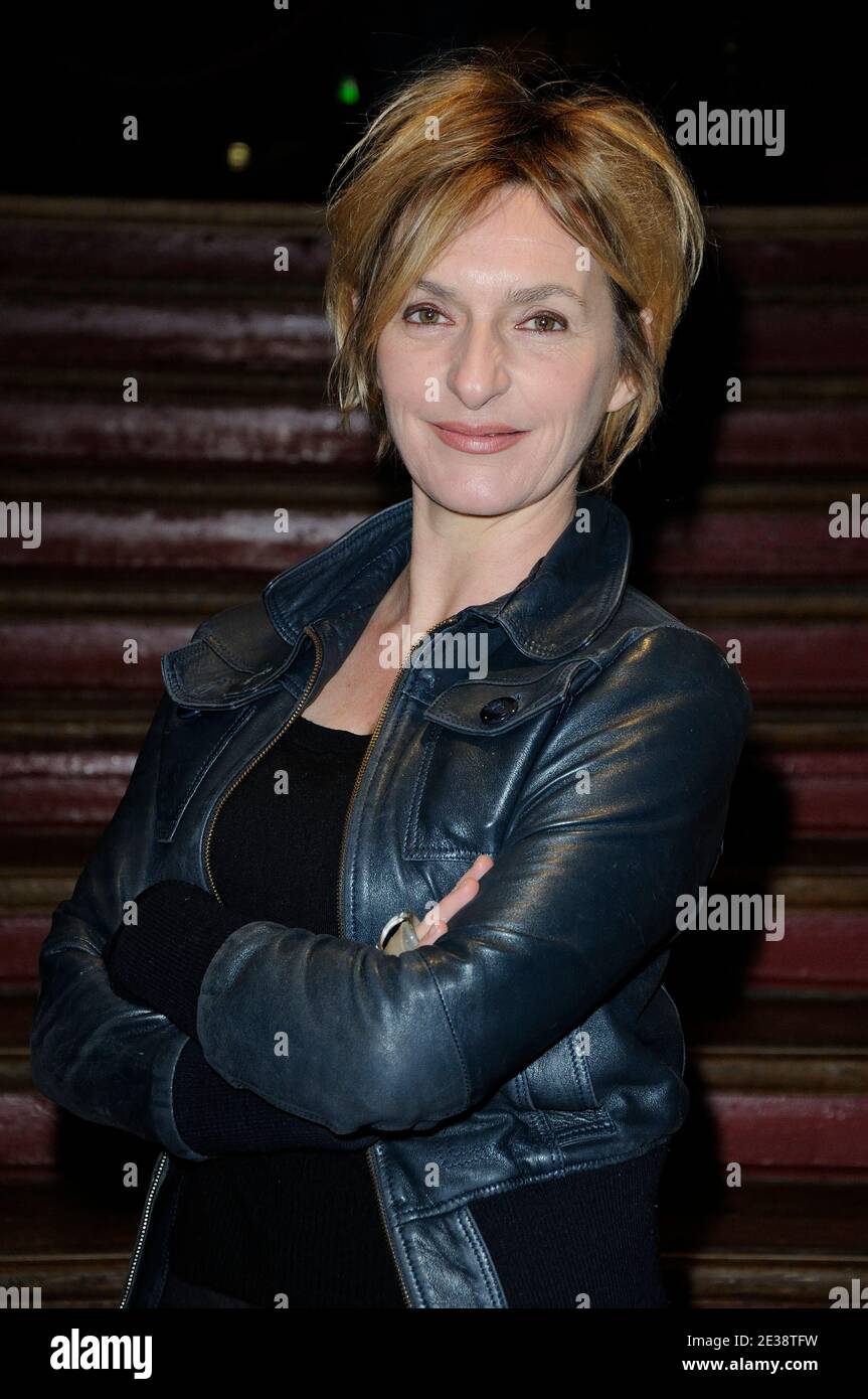 sophie mounicot participe au « prix du producteur français de télévision » à paris, france, le 6 décembre 2010. Photo d'Alban Wyters/ABACAPRESS.COM Banque D'Images