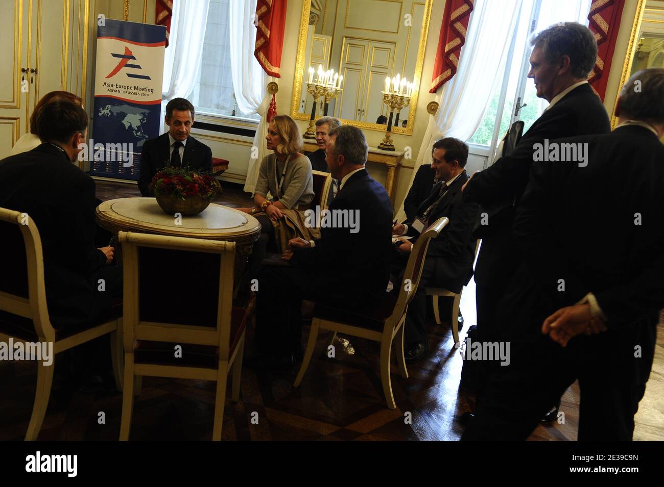 une rencontre au sommet definition