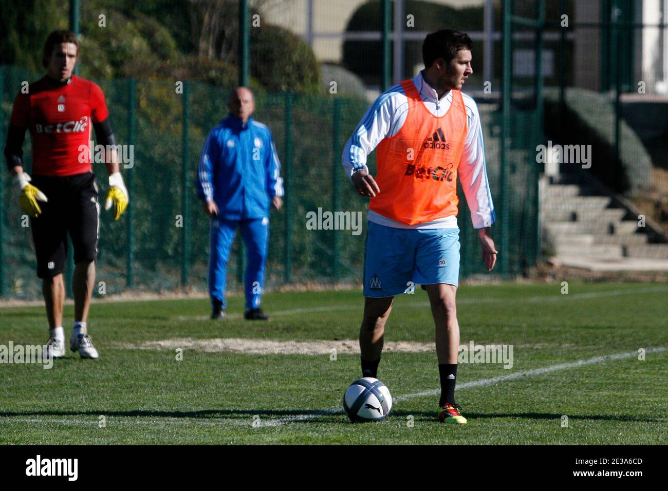 André-Pierre Gignac de l'Olympique de Marseille lors de la session de formation au football au centre de la Commenderie à Marseille, France, le 11 novembre 2010. Photo d'Anthony Serpe/ABACAPRESS.COM Banque D'Images