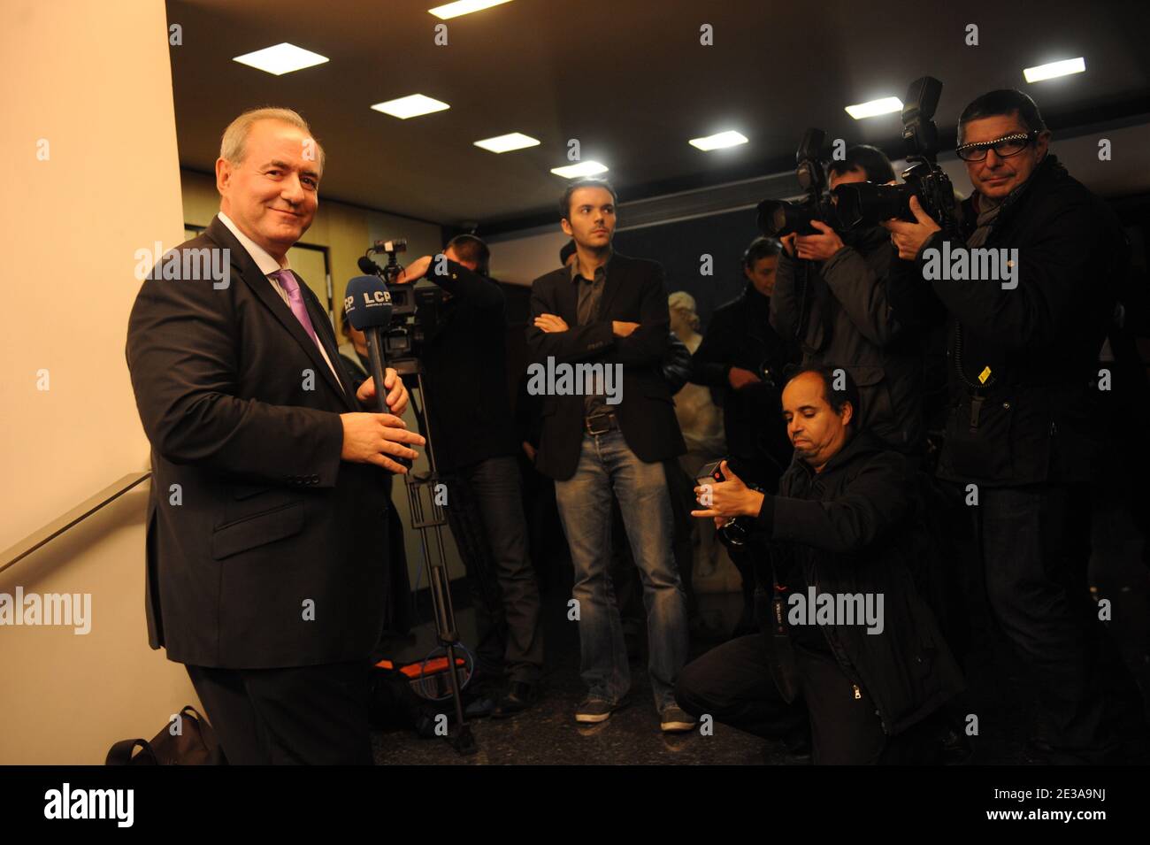 Maurice Leroy arrive à une réunion avec les centris organisée par Jean-Louis Borloo à l'Assemblée nationale à Paris, France, le 15 novembre 2010. Photo de Mousse/ABACAPRESS.COM Banque D'Images