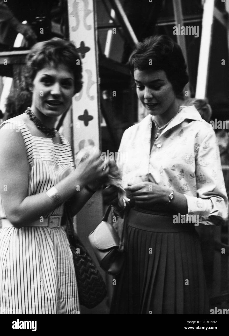Ursula Lillig als Freundin und Renate Küster als Margret Winter in Der