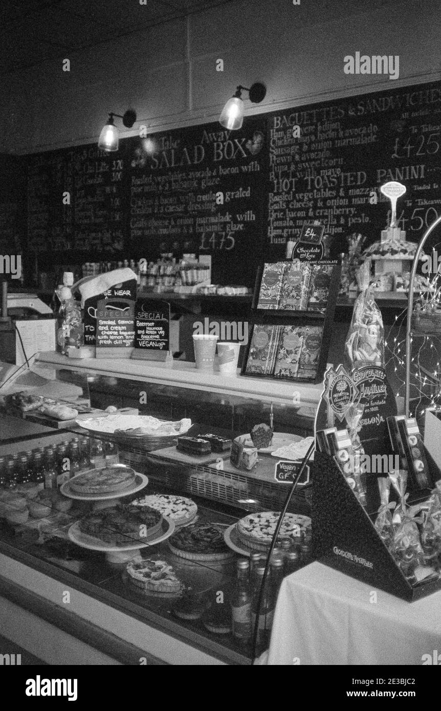 The Bridge Street Patisserie, Winchester, Hampshire, Angleterre, Royaume-Uni. Banque D'Images