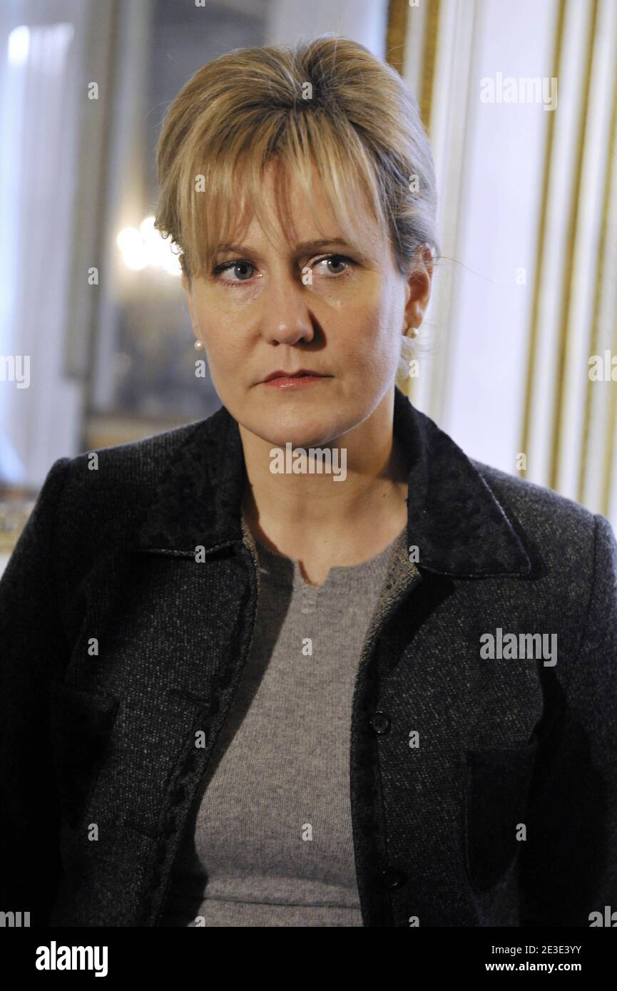 Exclusif. Nadine Morano lors de la cérémonie officielle de passation de fonctions au Ministère à Paris, France, le 15 janvier 2009. Photo par Elodie Gregoire/ABACAPRESS.COM Banque D'Images