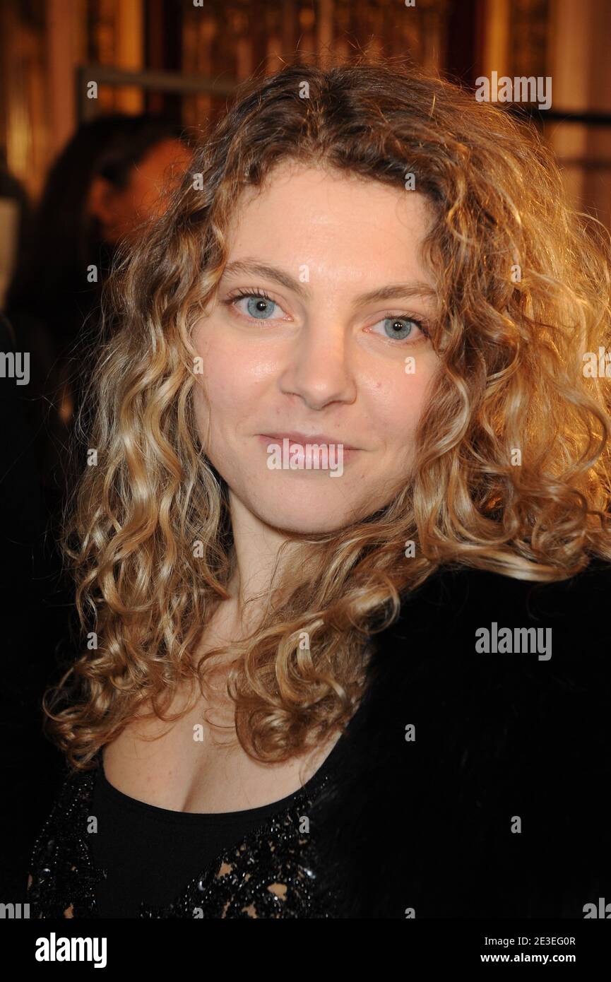 L'actrice française Sophie Guillemin, vue après la présentation du designer libanais Zuhair Murad Printemps-été 2009 haute-Couture collection show à Paris, France, le 27 janvier 2009. Photo par Ammar Abd Rabbo/ABACAPRESS.COM Banque D'Images