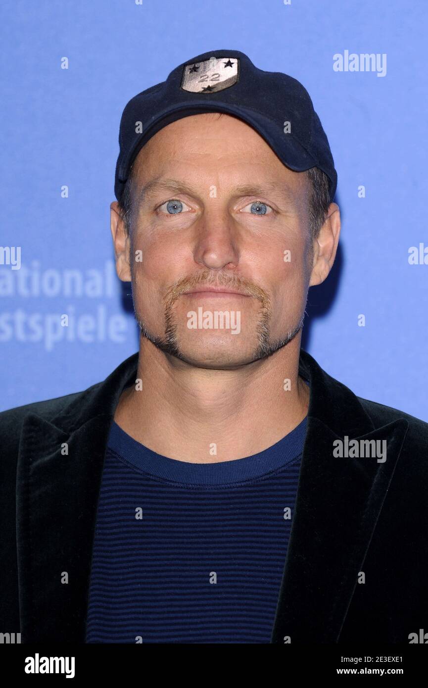 Woody Harrelson assiste au photocall de « The Messenger » dans le cadre du 59ème Festival du film de Berlin à l'Hôtel Grand Hyatt le 9 février 2009 à Berlin, en Allemagne. Photo de Mehdi Taamallah/ABACAPRESS.COM Banque D'Images
