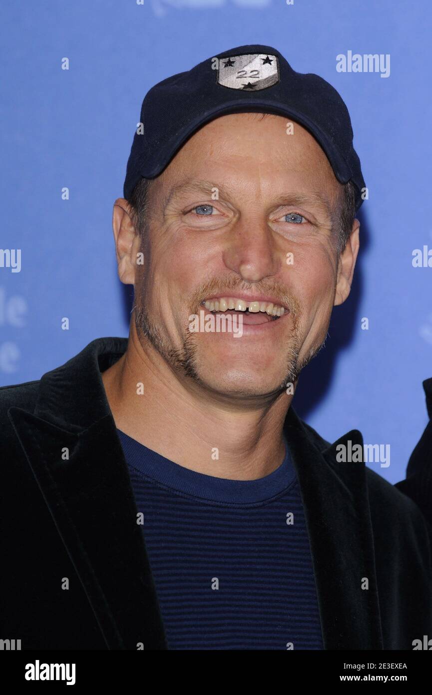 Woody Harrelson assiste au photocall de « The Messenger » dans le cadre du 59ème Festival du film de Berlin à l'Hôtel Grand Hyatt le 9 février 2009 à Berlin, en Allemagne. Photo de Mehdi Taamallah/ABACAPRESS.COM Banque D'Images