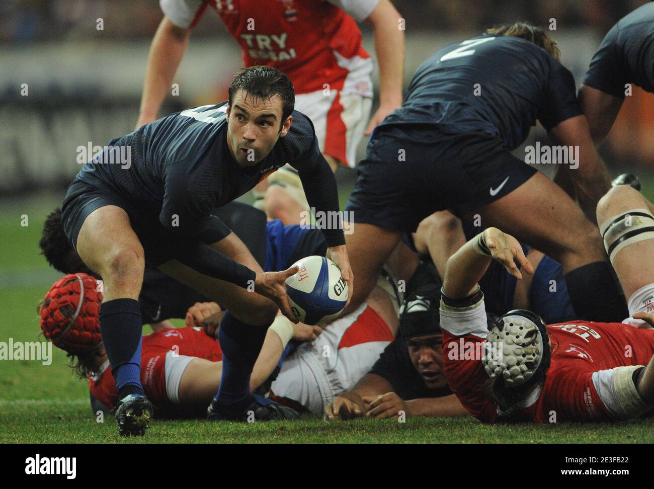 Morgan Parra en France lors du championnat RBS six Nations 2009 Rugby Union, France contre pays de Galles au stade de France à Saint-Denis, France, le 27 février 2009. La France a gagné 21-16. Photo de Steeve McMay/Cameleon/ABACAPRESS.COM Banque D'Images