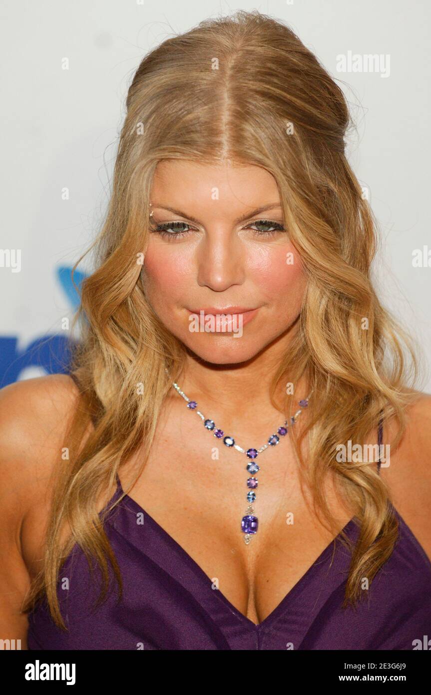 Singer Stacy Ann Ferguson aka Fergie assiste aux arrivées de Clive Davis Pre-Grammy Party au Beverly Hilton Hotel le 09 février 2008 à Los Angeles, Californie. Crédit: Jared Milgrim/l'accès photo Banque D'Images