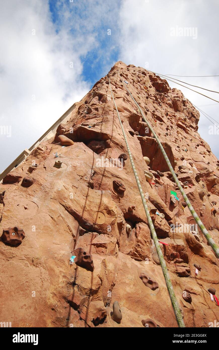 Urban Rock Climing Wall Queens NYC, Rock Climing n'a jamais été aussi proche de chez soi. Banque D'Images