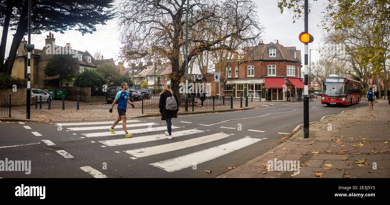 London- Church Street à Barnes, Richmond dans le sud-ouest de Londres Banque D'Images