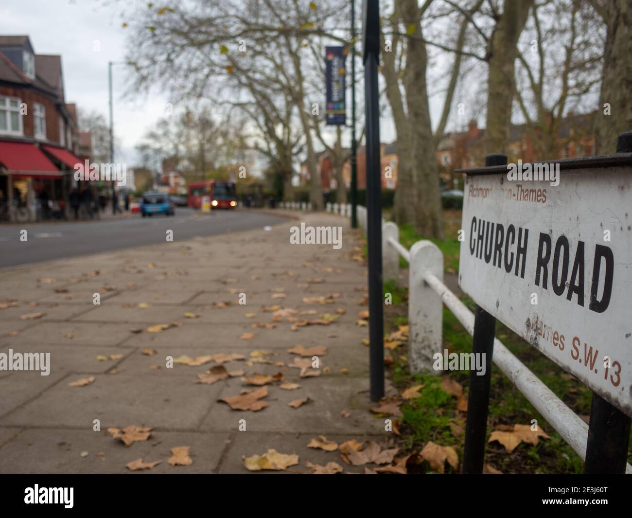 London- Church Street à Barnes, Richmond dans le sud-ouest de Londres Banque D'Images