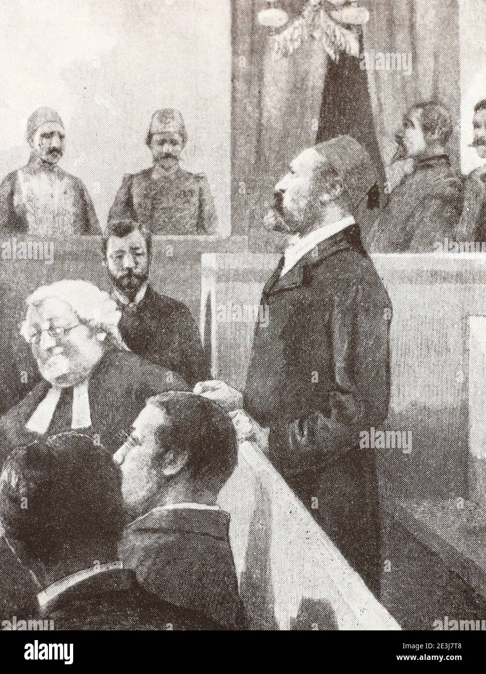 Ahmed ʻUrabi (Orabi Pasha) dans le tribunal militaire anglais. Gravure du dessin de 1882. Banque D'Images