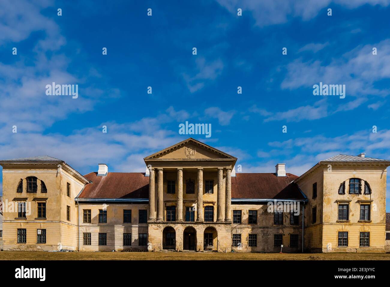 Kogla Manor House - majestueux palais néo-classicien. Propriété de la famille Stencock pendant trois siècles. Harju, Kuusalu, Parc national de Lahemaa, Estonie. Banque D'Images