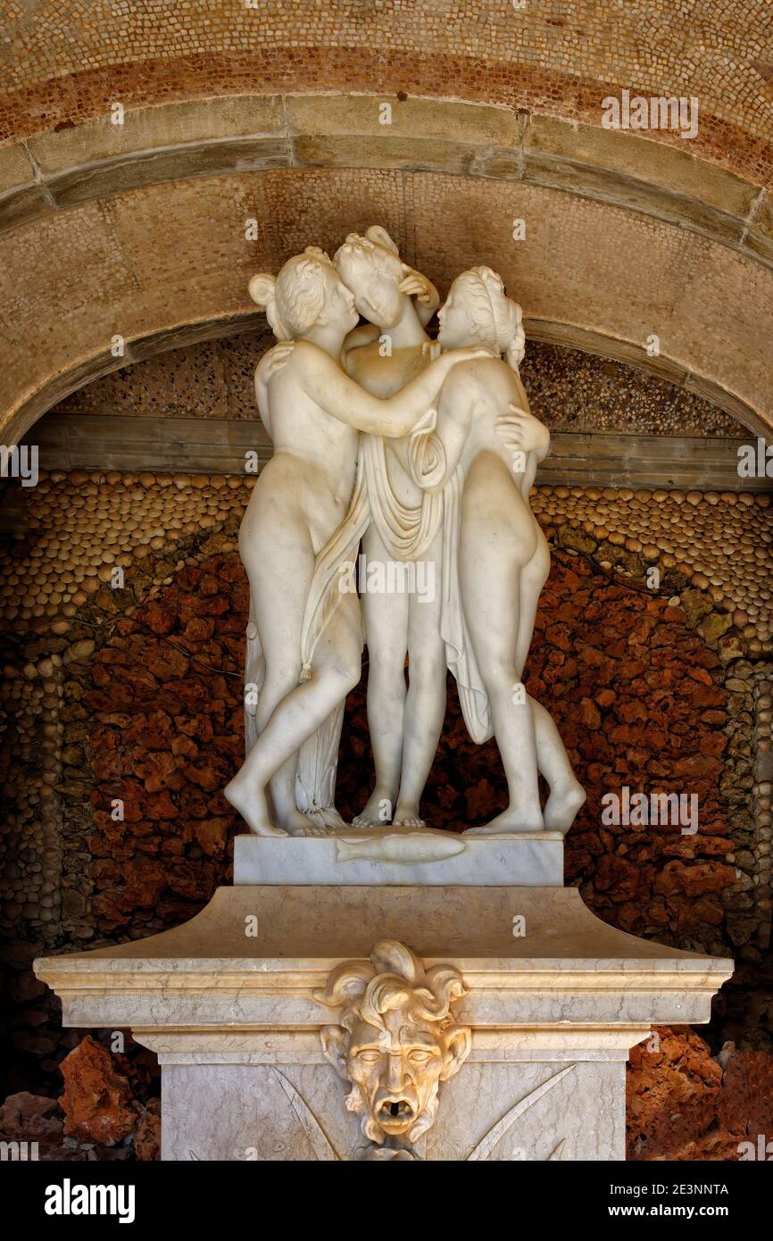 Statues dans le jardin du Palais Estoi, Estoi, Loule, quartier de Faro, Algarve, Portugal Banque D'Images