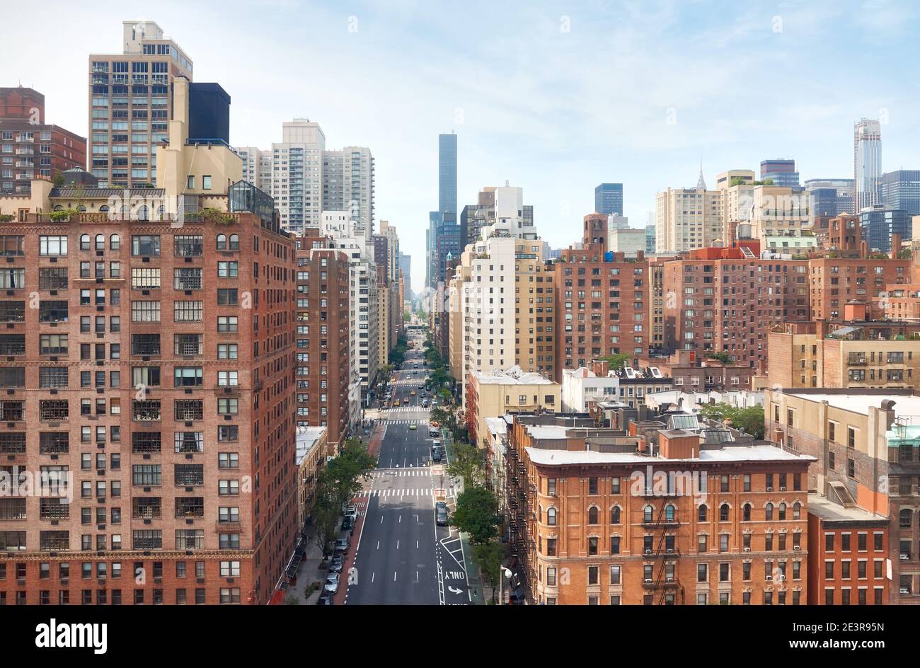 Paysage urbain de Manhattan lors d'une journée ensoleillée d'été, New York, États-Unis. Banque D'Images