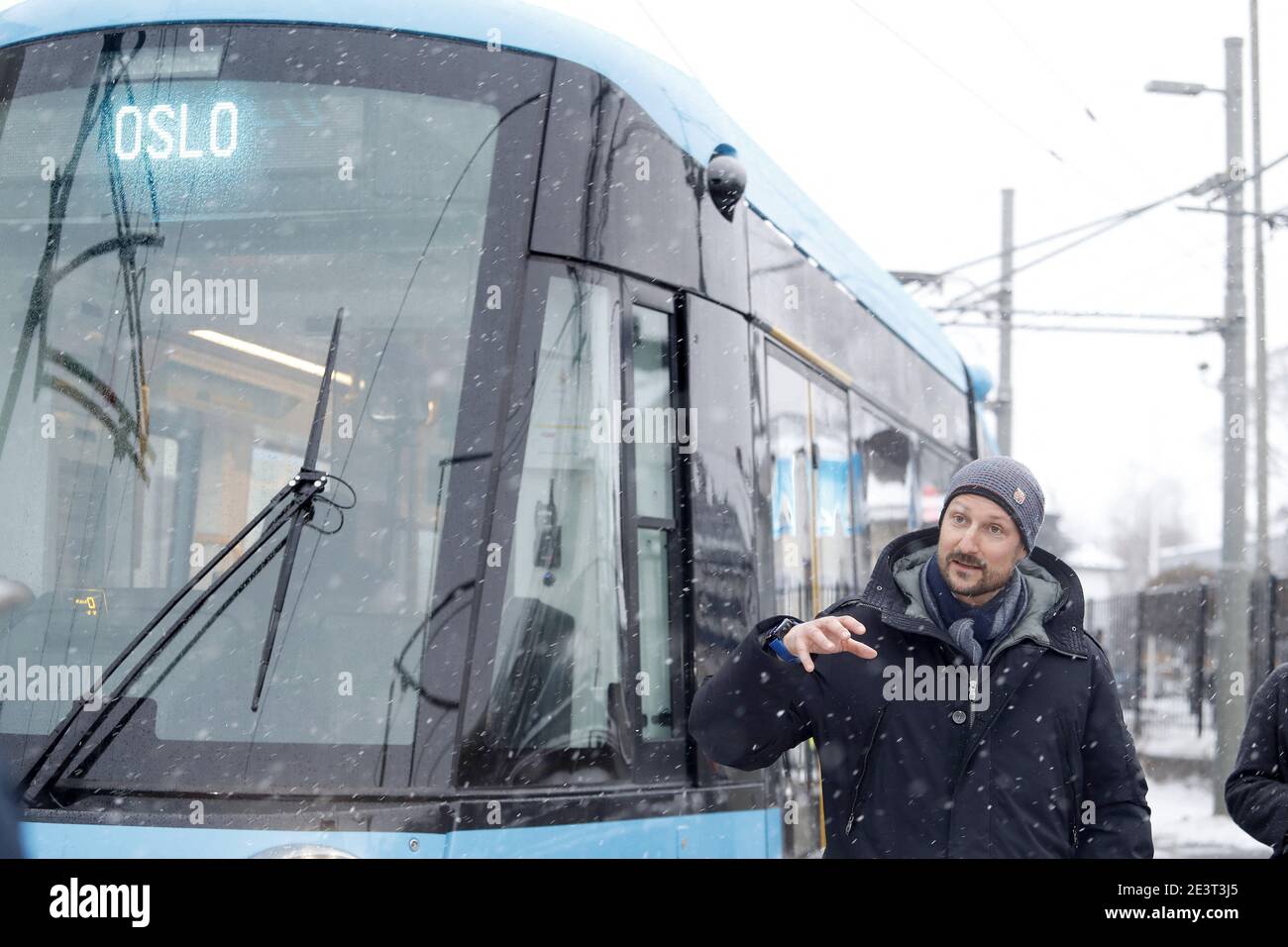 Oslo, Norvège. 20 janvier 2021. Le Prince héritier Haakon visite le service de transport public d'Oslo, 'sporveien'. Oslo, Norvège, le 20 janvier 2021. Photo de Marius Gulliksrud/Stella Pictures/ABACAPRESS.COM crédit: Abaca Press/Alay Live News Banque D'Images