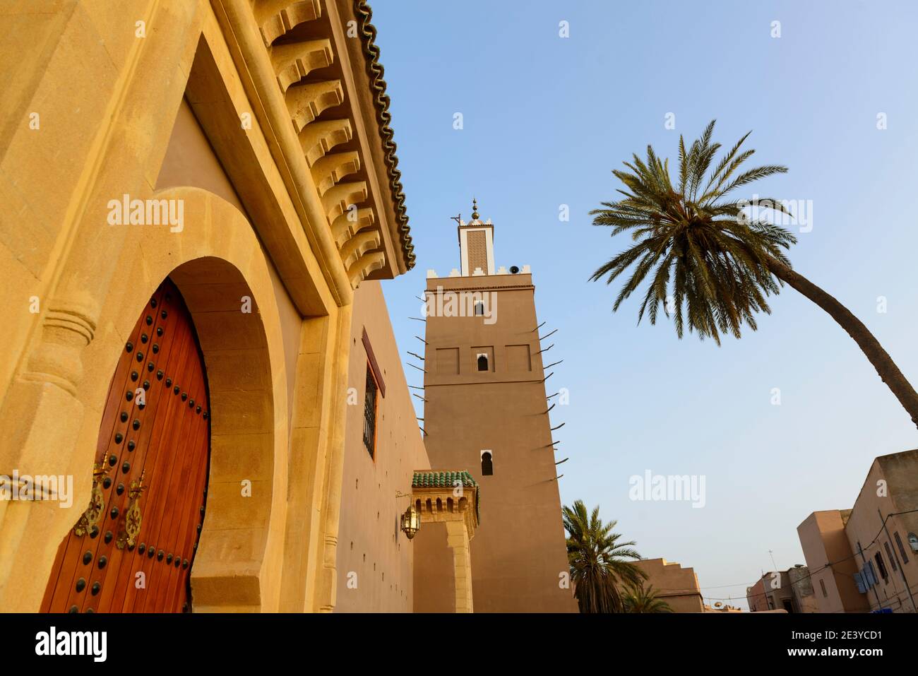 Frogview de la Grande Mosquée inTiznit, Maroc Banque D'Images