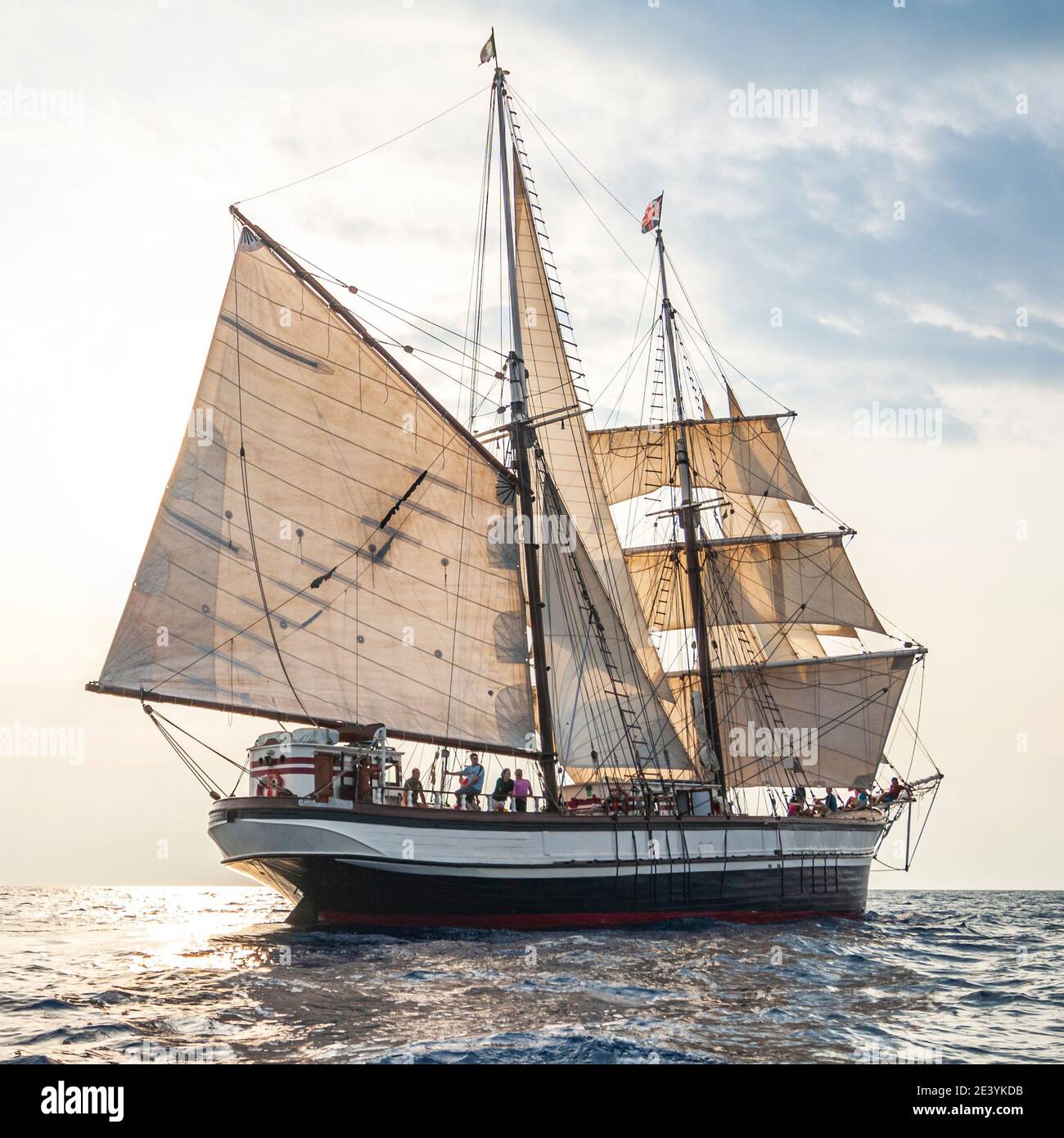 Ancien voilier en bois sur mer Méditerranée Photo Stock - Alamy