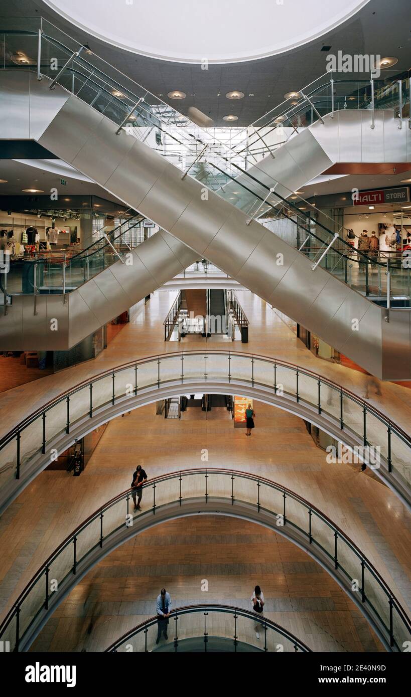 Kampi Centre Helsinki, Architectes : Helin & Co Architects, Juhani Pallasmaa Architects, einkaufszentrum, centre commercial, centro comm Banque D'Images