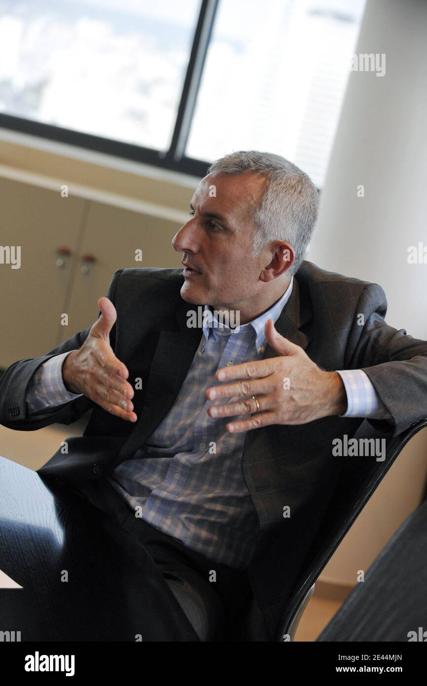 Exclusif. PAS DE TABLOÏDES. Président de la SNCF, l'autorité ferroviaire nationale française, Guillaume Pepy, photographié dans son bureau du siège de la SNCF à Paris, France, le 29 avril 2009. Photo par Elodie Gregoire/ABACAPRESS.COM Banque D'Images