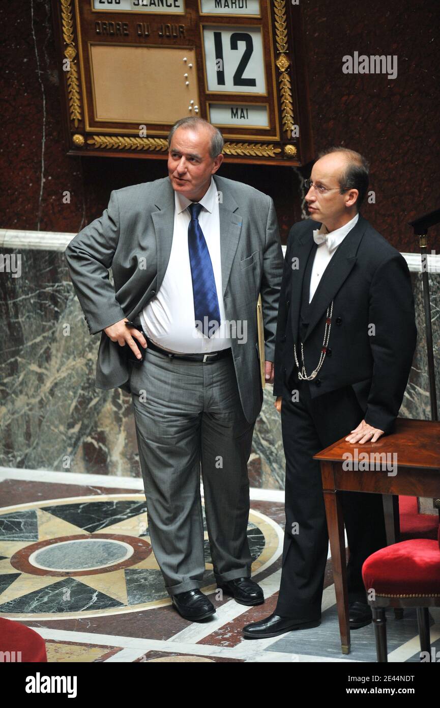 Le député Maurice Leroy assiste à une session hebdomadaire à l'Assemblée nationale à Paris, en France, le 12 mai 2009. Photo de Mousse/ABACAPRESS.COM Banque D'Images