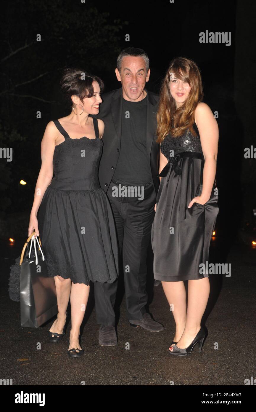 Thierry Ardisson avec sa femme et sa fille arrivant à la fête Canal