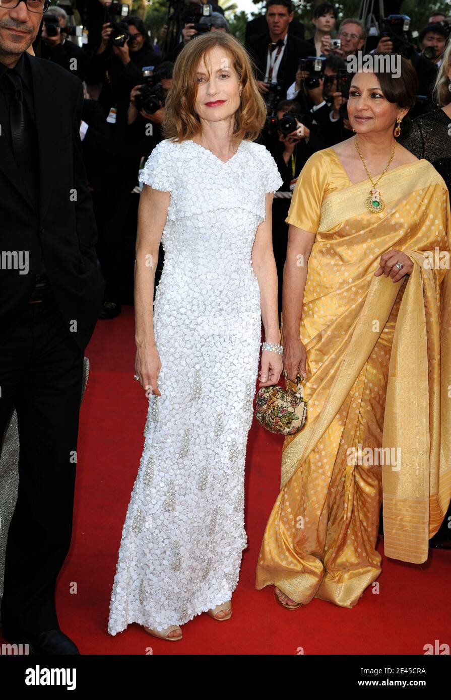 Isabelle Huppert participe à la projection de ''Coco Chanel & Igor Stravinsky'' au 62e Festival de Cannes. Cannes, France, 24 mai 2009. Photo de Lionel Hahn/ABACAPRESS.COM (photo : Isabelle Huppert)' Banque D'Images