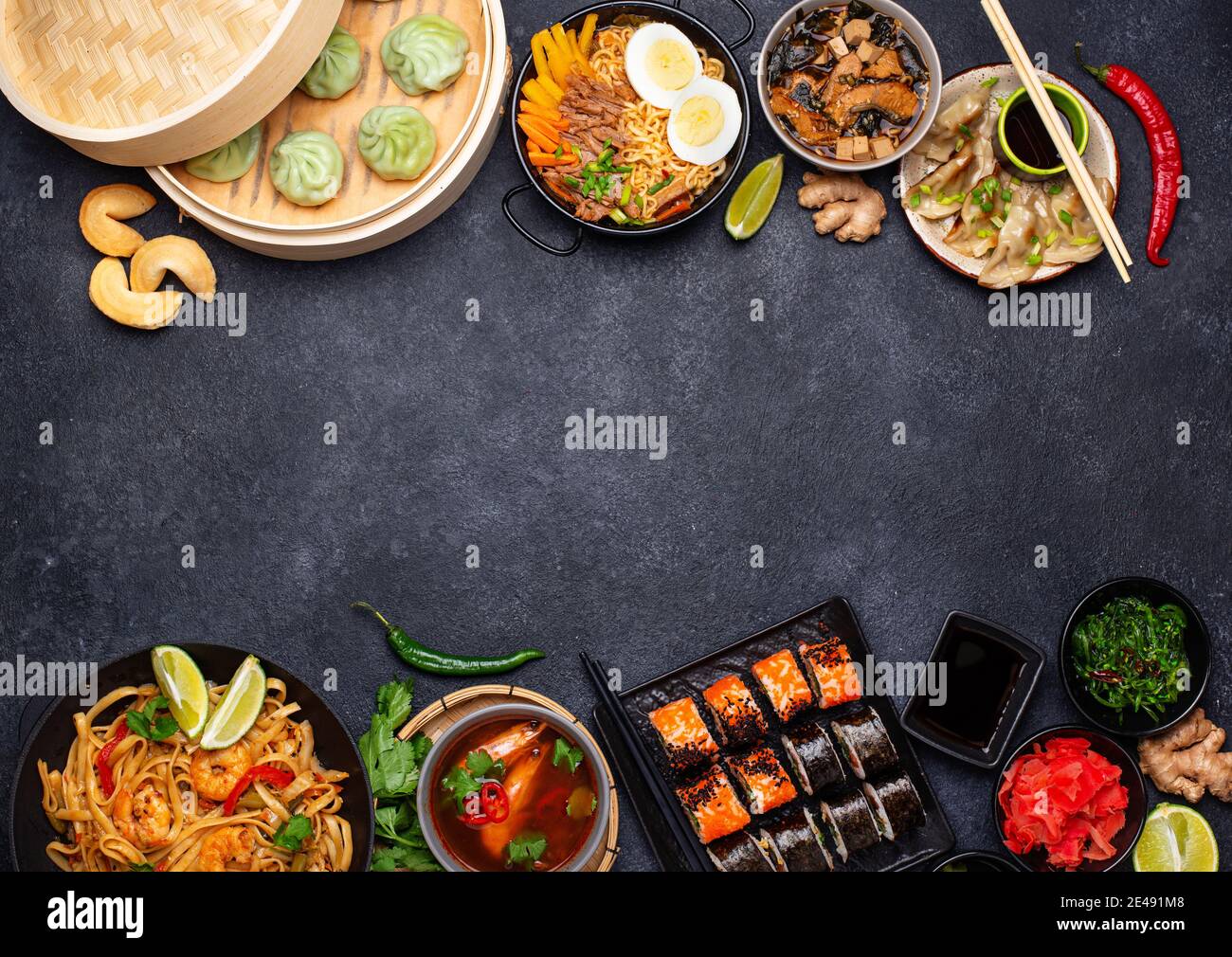 Cuisine asiatique. Cuisine chinoise, japonaise et thaïlandaise Banque D'Images