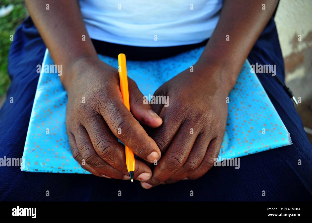 Les travailleurs de la santé communautaire se réunissent sous un arbre à Sekhukhune, une partie rurale de l'Afrique du Sud Banque D'Images
