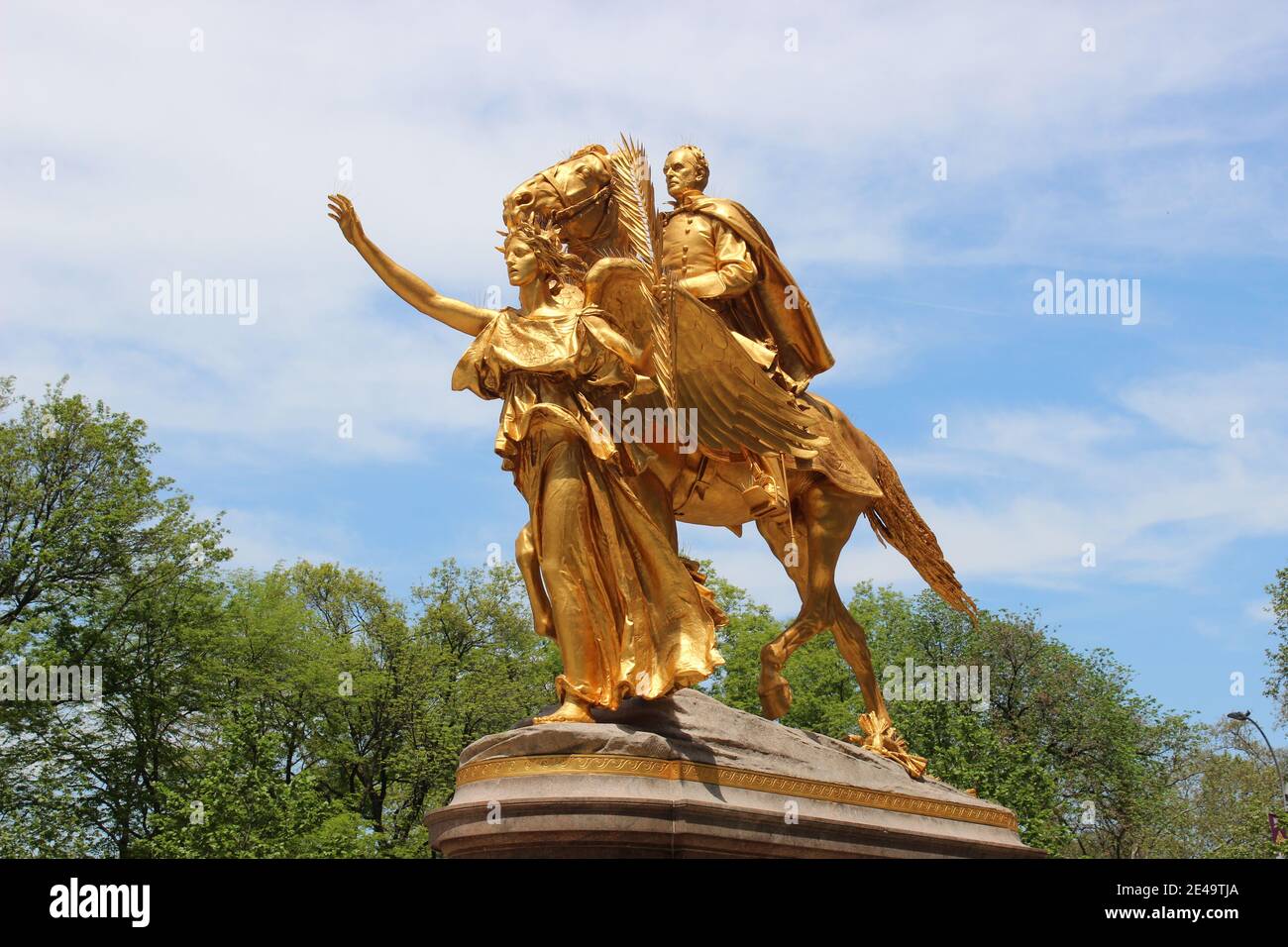 Monument Sherman par Augustus Saint-Gaudens, Grand Army Plaza, Central Park, New York Banque D'Images