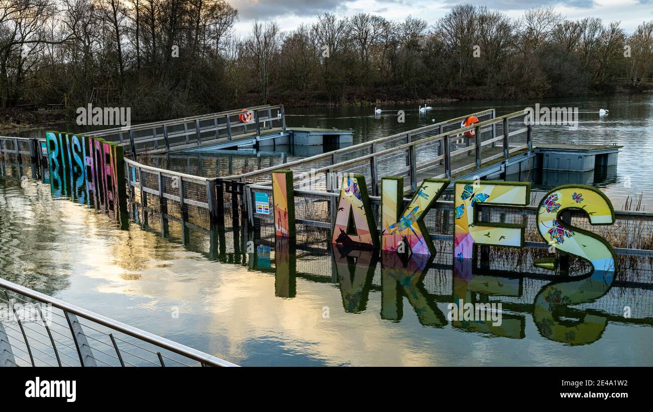 Panneau des lacs Rushden semi-submergés Banque D'Images