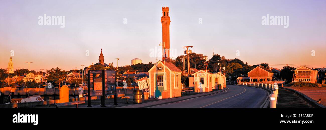 Bâtiments dans une ville, Provincetown, Cape Cod, comté de Barnstable, Massachusetts, États-Unis Banque D'Images