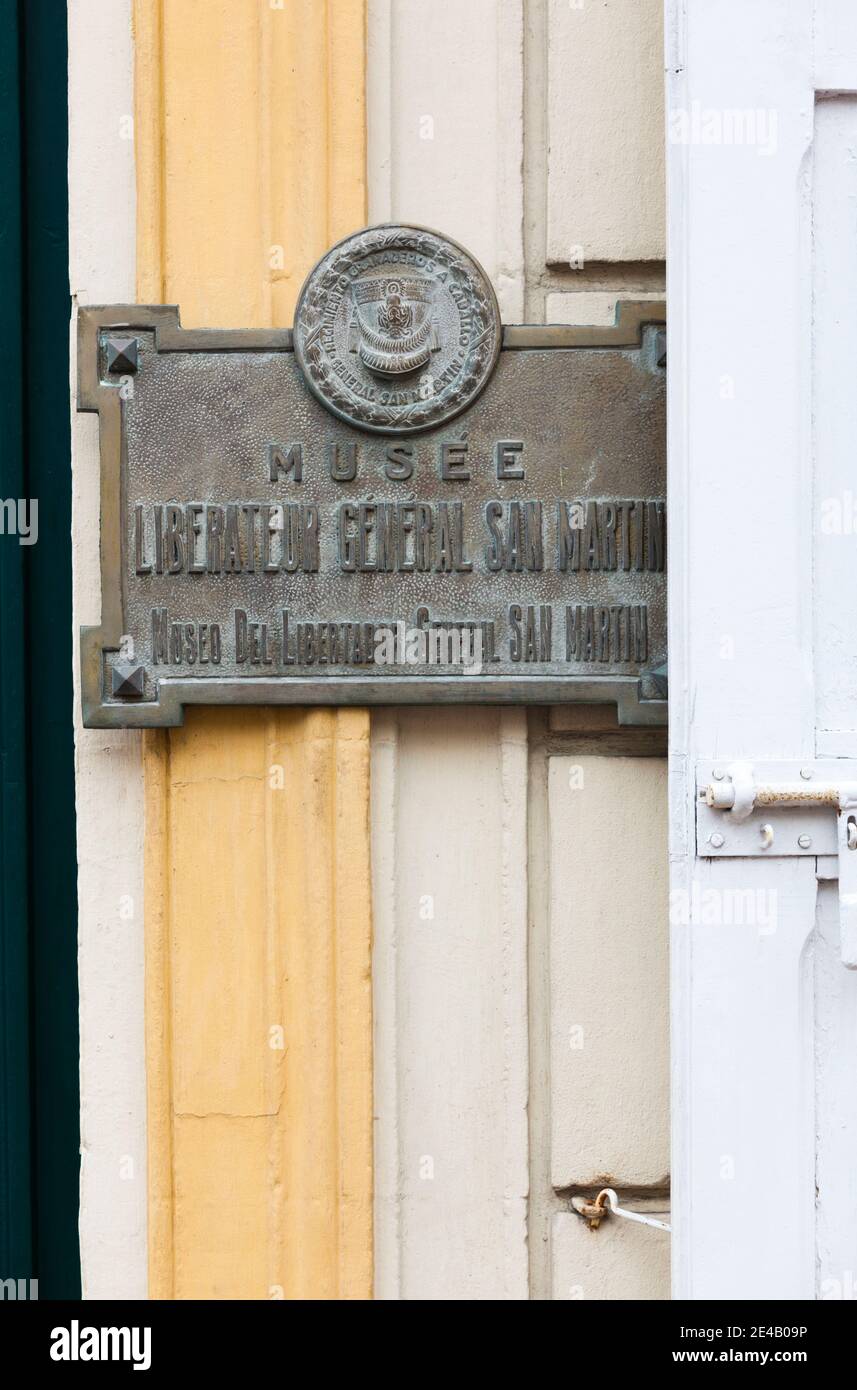 Plaque à l'entrée du Musée du Libertador San Martin, Boulogne-sur-Mer, pas-de-Calais, Nord-pas-de-Calais, France Banque D'Images