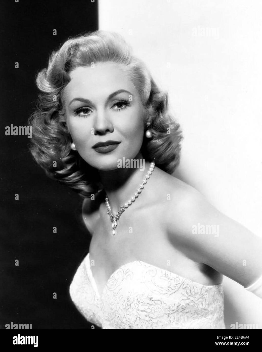 VIRGINIA MAYO (1920-2005) actrice et danseuse américaine vers 1950 Banque D'Images